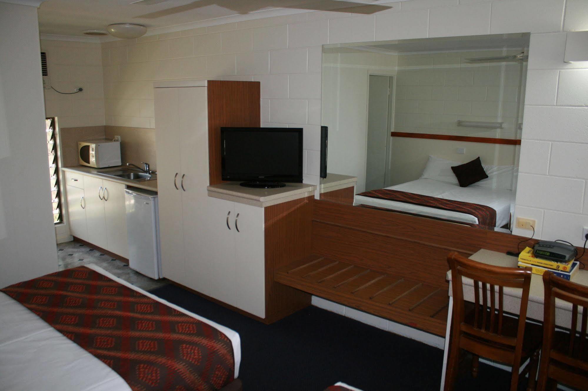 Billabong Lodge Motel Townsville Esterno foto